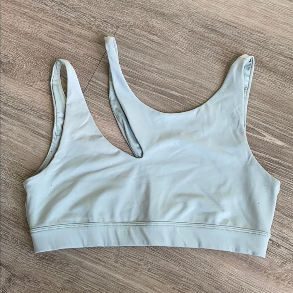 Alo Peak Bra